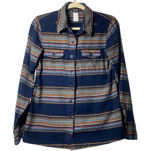 PATAGONIA Women’s "Fjord" Flannel Gaucho Striped Long Sleeve Outdoor Shirt, 6 - Picture 1 of 6